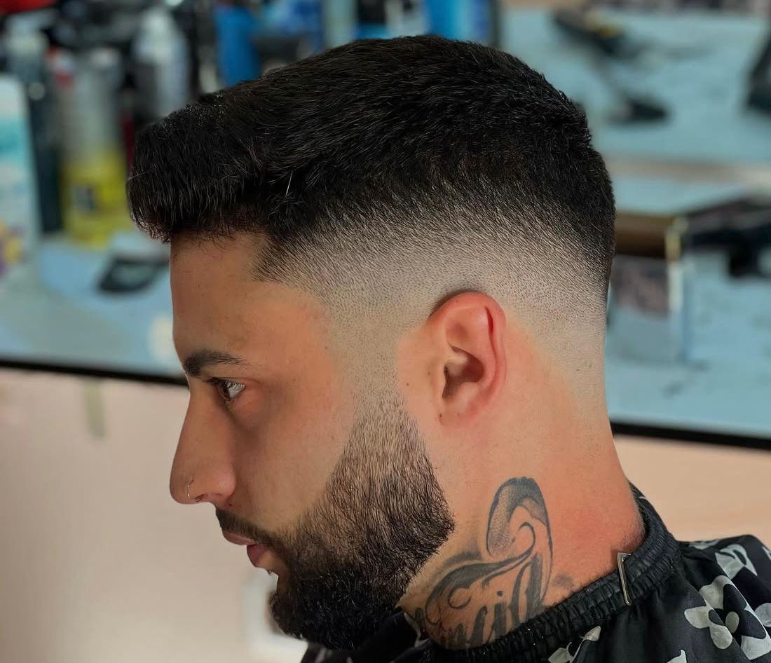 Corte de cabelo feito por Abreu na Elegance Studio