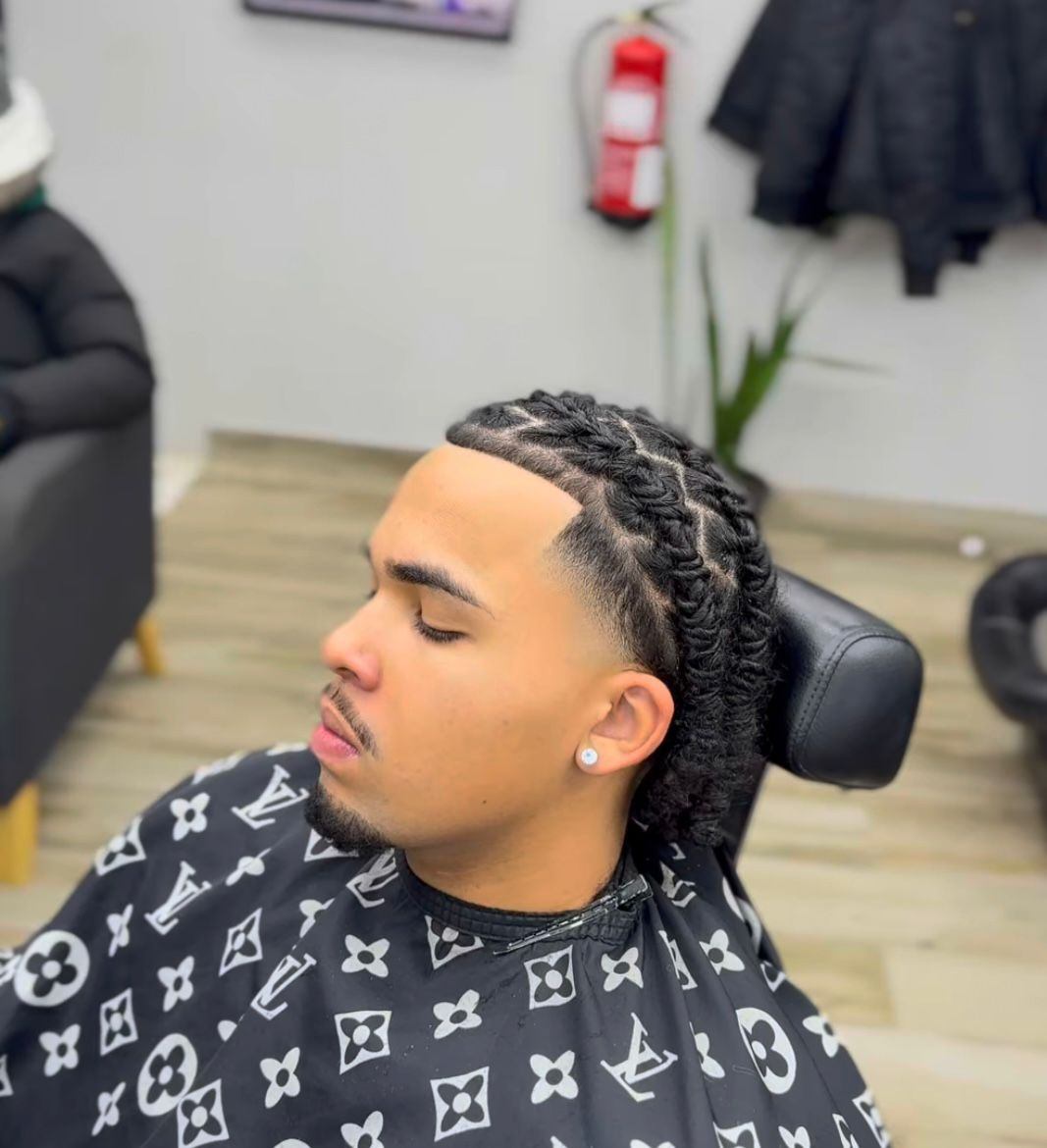 Trabalho de barbearia por Abreu na Elegance Studio